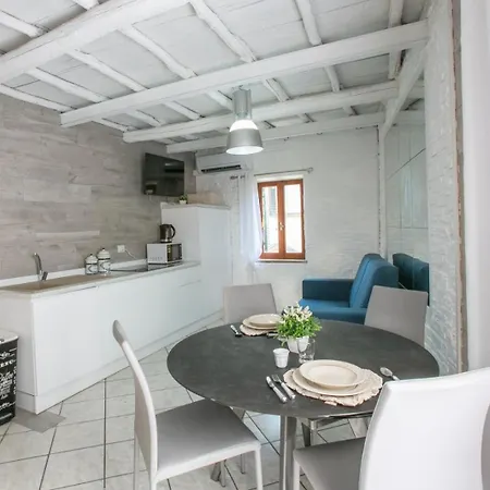 Bali Only For Two ,la Torre * Vignanello